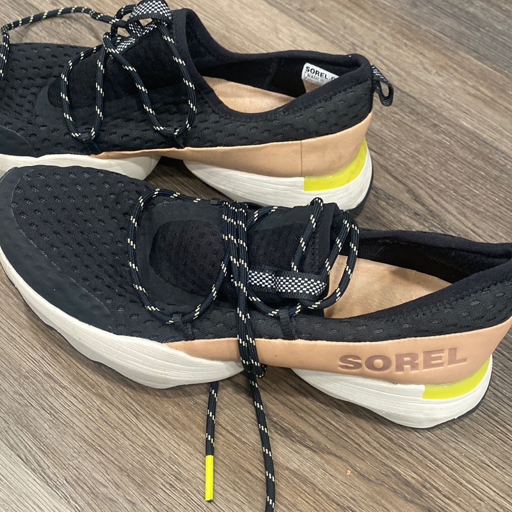 Sorel shoes!!!